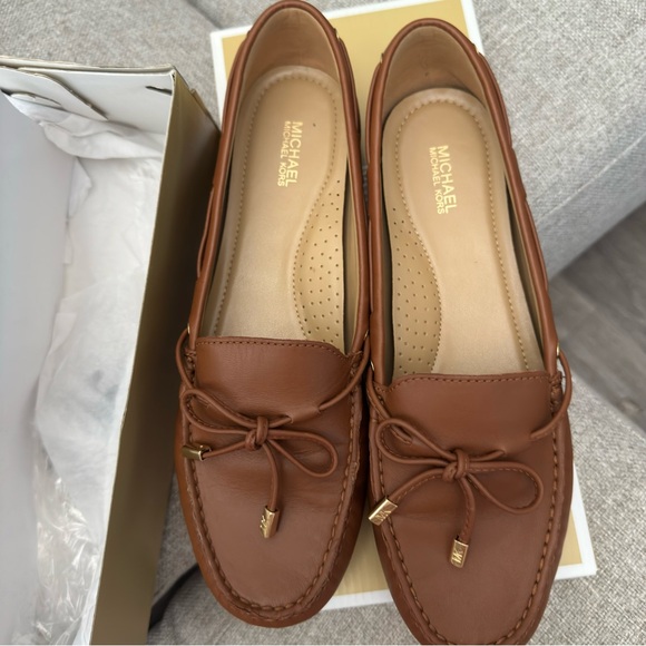 Michael Kors Brown Leather Loafers for Women size 9 - Picture 1 of 10